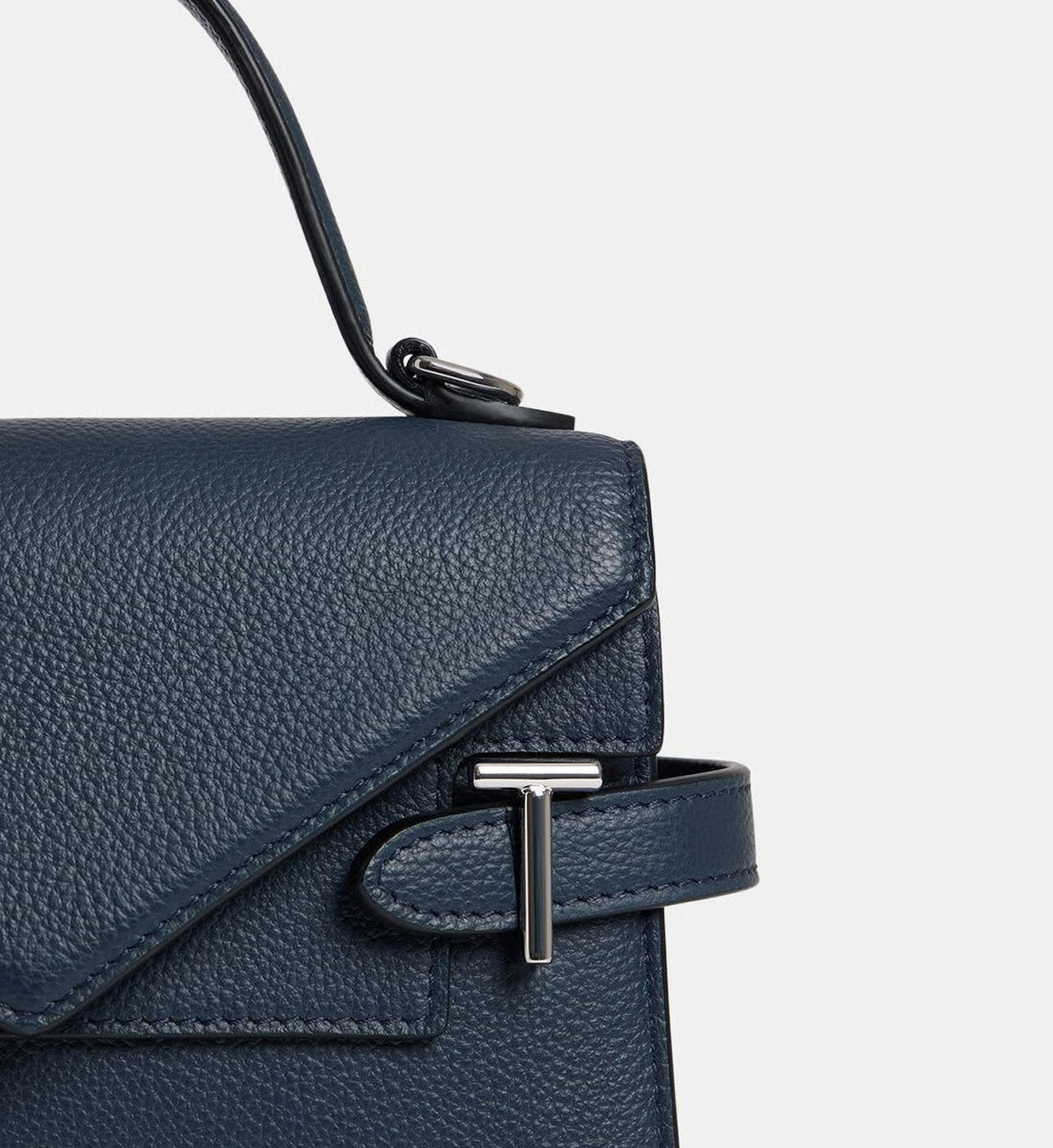 Le Tanneur Petit sac à main double rabat Emilie en cuir grainé Auralise