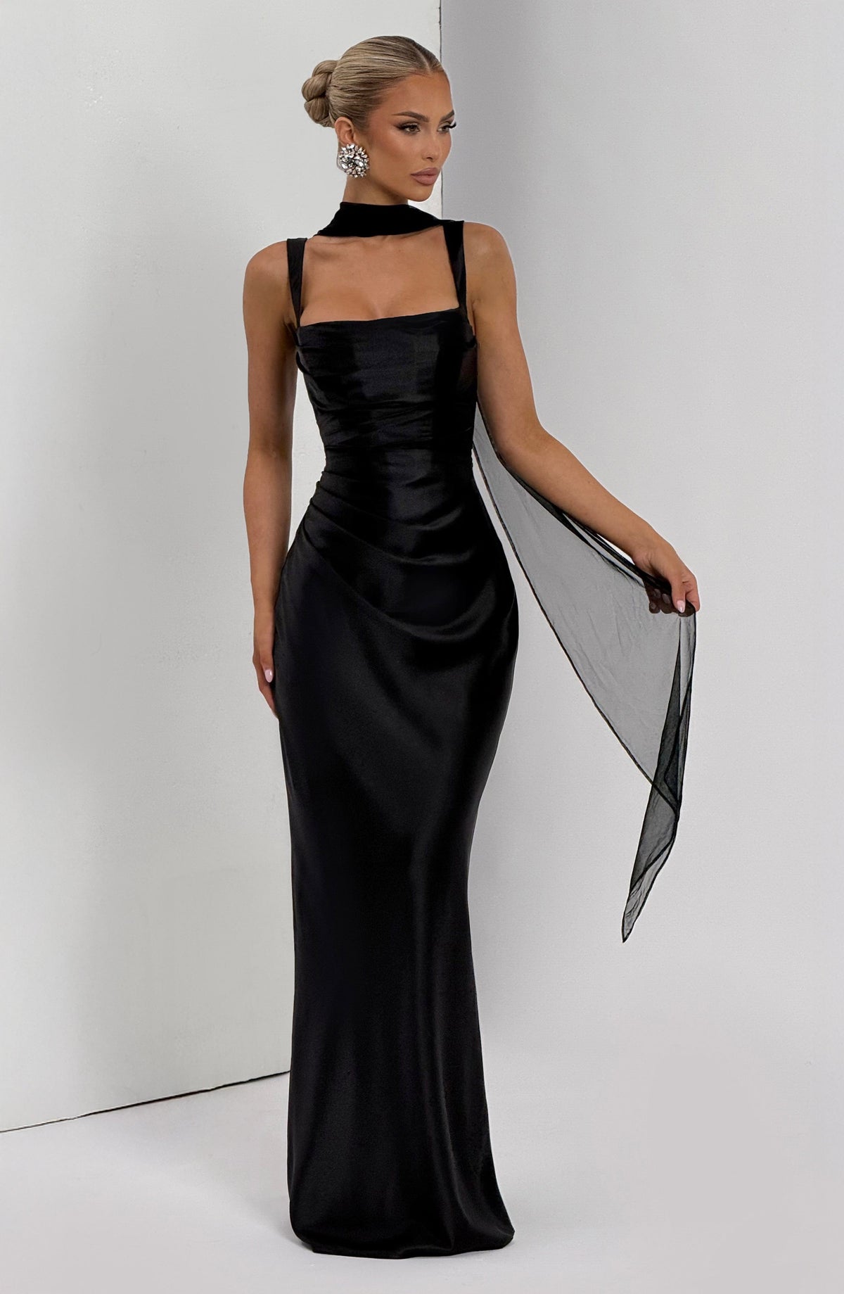 Calanthe Maxi Dress - Black Auralise